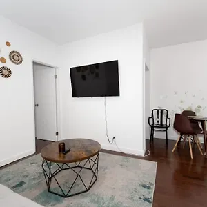 Apartment Heart Of Downtown Manhattan - Stylish One Bedroom In Vibrant Union Square, New York